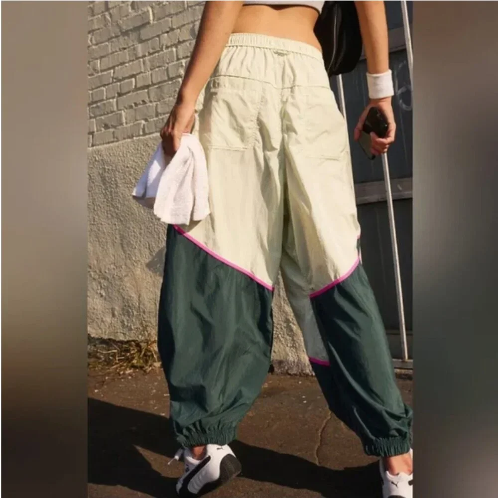 SOLD - Picture 4 of 9